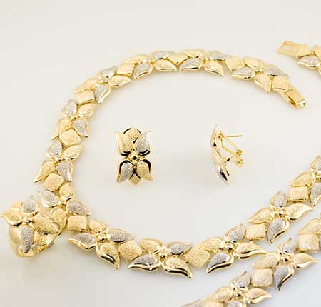 عکس مدل سرویس طلا و جواهرات عروس 2012